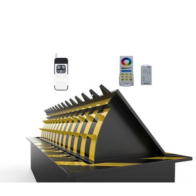 Profondità dimensionale 760 mm Barriera di sicurezza idraulica con due volte di verniciatura Protezione da ruggine Offre sicurezza e controllo della barriera del veicolo