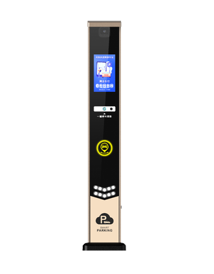 P823 Terminal LPR di parcheggio intelligente con telecamera HD da 5 megapixel IP54 di protezione e display QR dinamico per l'accesso dei veicoli senza controllo